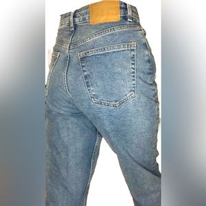 divided h&m jeans.